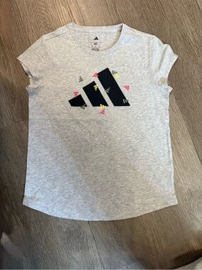 Size 14 Girls adidas short sleeve Tee
